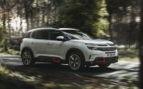 Plusieurs mois après ses débuts en Chine, le C5 Aircross de Citroën dévoile enfin sa version européenne.