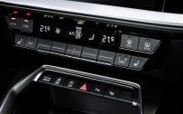 Commandes à bord de l'Audi A3 berline 35 TFSI mild-hybrid