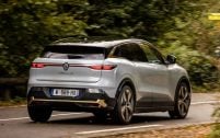 La nouvelle Renault Mégane 100 % électrique est assez compacte.