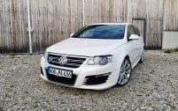 La VW Passat R36 développe 300 ch.