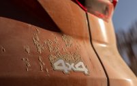 Avec sa transmission intégrale, ce Dacia Duster ne craint pas d'affronter les pires chemins.