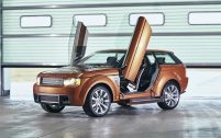 En 2004, au salon de Detroit, le concept car Range Stormer fait le spectacle avec ses portes en élytre.