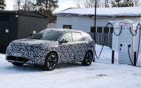 Le futur Citroën C5 Aircross aura droit à deux version électriques.