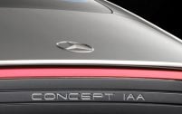 La place la plus exposée sur son stand au Salon de Francfort, alias Internationale Automobil Ausstellung, sera occupée par un concept nommé également IAA. Mais la marque traduit cela par Intelligent Aerodynamic Automobile, ce qui laisse présager d'une for