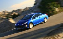 Brillant et plutôt discret, le diesel HDi contribue, lui aussi, à faire de la 308 CC une voyageuse.