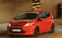 En attendant la Fiesta ST, la version 1.6 a les faveurs de ceux qui veulent s'amuser au volant.