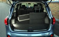 Correct en version normale (410 dm3), le coffre du Nissan Qashqai est bien plus généreux en version +2 (550 dm3).