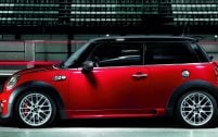 Sous l'appellation John Cooper Works ce cache une Mini athlétique.