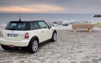 Une Mini Cooper...D comme diesel? Etonnant, mais pas déshonorant. Cependant, si les performances sont bien là, l'agrément fait défaut.