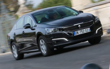 Rationnelle une grande berline essence? Oui, surtout si vous choisissez cette réussie 508 THP 165, au 1.6 turbo agréable, silencieux et, qui plus est, assez sobre.
