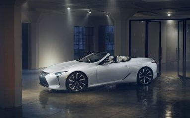 Cette étude de Lexus LC Convertible paraît déjà prête à entrer en production.