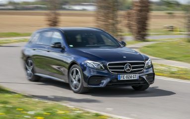 Abandonnée par les autres constructeurs, l'association diesel-électrique est toujours au goût du jour pour Mercedes.