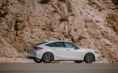 La Honda Civic est très sobre.