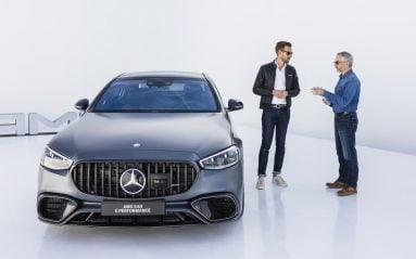 La Mercedes-AMG S 63 vit avec son temps en devenant une PHEV capable de parcourir une trentaine de km en tout électrique.