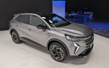 Lancé en septembre 2024, le Renault Symbioz s'apprête déjà à revoir totalement sa gamme de motorisations.
