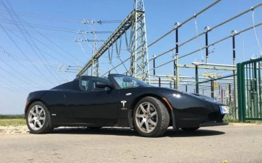 Cette Tesla Roadster de 2009 est un collector, mais c'est l'exception qui confirme la règle...