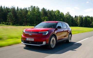 Essai du nouveau Ford Explorer 100% électrique : géant, et sympa à conduire.