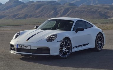 Porsche 911 Carrera T (2024) : prix, infos et photos de la version restylée.