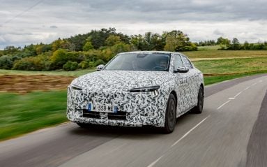 Essai exclusif : on a déjà conduit deux fois la nouvelle DS Numéro 8 !