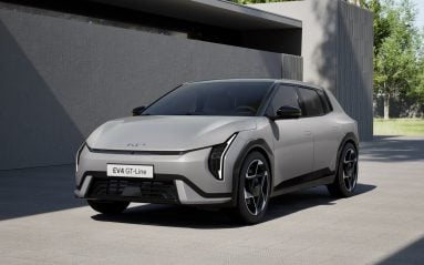 Kia dévoile sa nouvelle compacte électrique EV4 en avance
