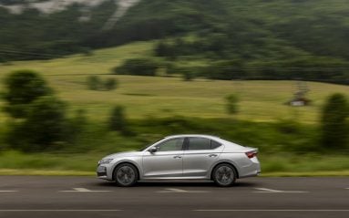La Skoda Octavia est le best-seller de Skoda. Et cette berline aboutie se décline aussi en break Combi qui offre un coffre gigantesque.