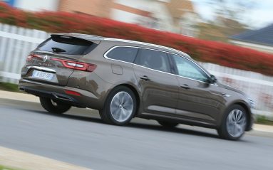 Dans sa déclinaison break, la Talisman n’est pas le "gri-gri" suggéré par son appellation. Dotée de l’un des plus vastes coffres de la catégorie et offrant de belles prestations, la grande Renault invite au voyage. Un outil pratique, super-équipé dans cet