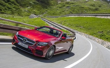Même en mode Sport+, ce cabriolet Classe E n'a rien de très sportif.