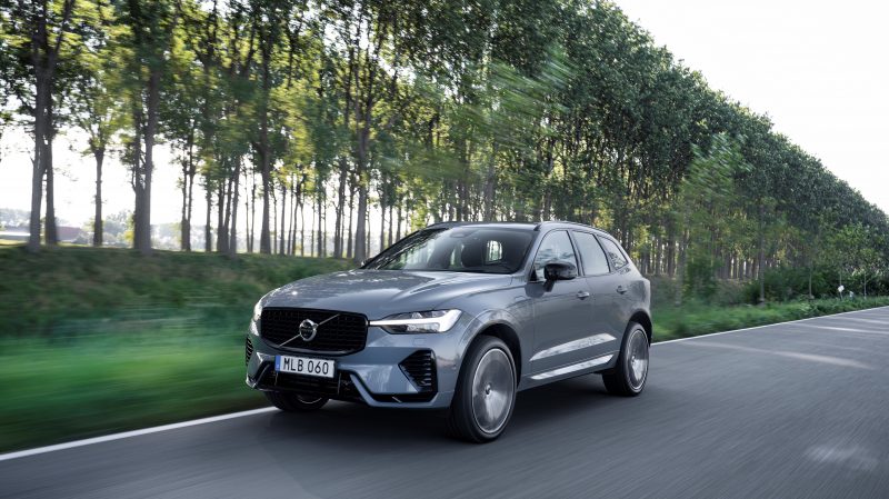 Le Volvo XC-60.
