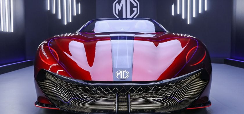 Le design du MG Cyberster est résolument futuriste.