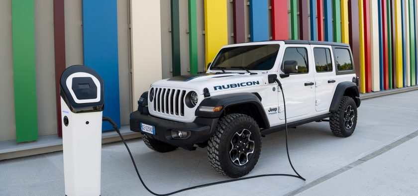 Pas d'évolution pour le Wrangler qui n'existait plus qu'en hybride rechargeable.