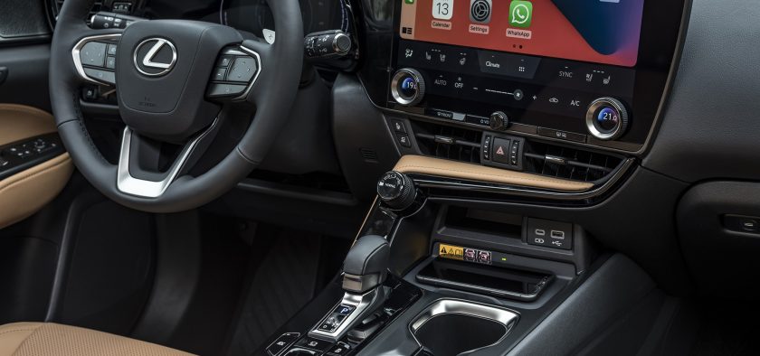 Intérieur du nouveau Lexus NX hybride 350h
