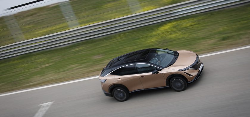 Mais attention, contrairement à la Leaf, il n’y a plus de possibilité d’arrêt complet en mode "one pedal" avec le SUV électrique Nissan Ariya