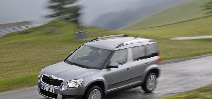 Avec son étrange physique qui hésite entre ludospace et 4x4, le Skoda Yeti est difficile à classer.