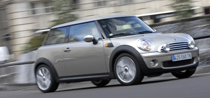 La Mini 2 a préservé les qualités de sa devancière tout en profitant d’une sérieuse refonte, dont de nouveaux moteurs.