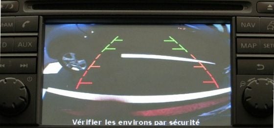Moyennant supplément, on peut équiper la Nissan d'un système de navigation. Son écran tactile, bien qu'installé un peu trop bas, peut également servir pour faciliter le stationnement.